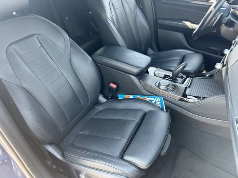 Used 2019 BMW X4 xDrive30i w/ M Sport Package 2 AWD/4WD image 12