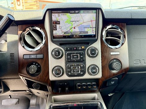 Used 2016 Ford F350 Lariat AWD/4WD image 13