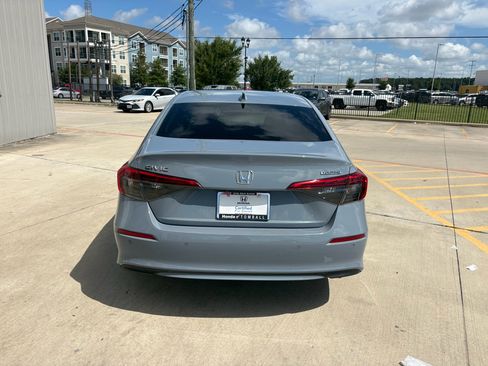 Certified 2024 Honda Civic Touring image 7