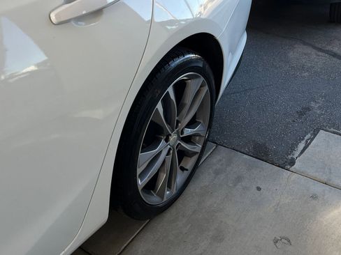 Used 2024 Chevrolet Malibu LT image 30