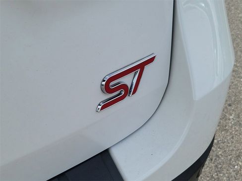 Used 2022 Ford Explorer ST w/ Equipment Group 401A image 14