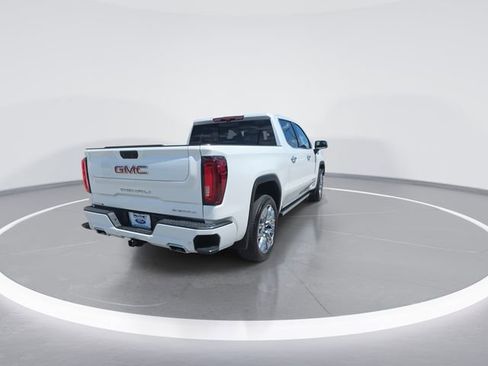 Used 2024 GMC Sierra 1500 Denali AWD/4WD image 8