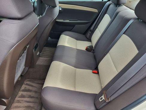 Used 2010 Chevrolet Malibu LT w/ Power Convenience Package image 22