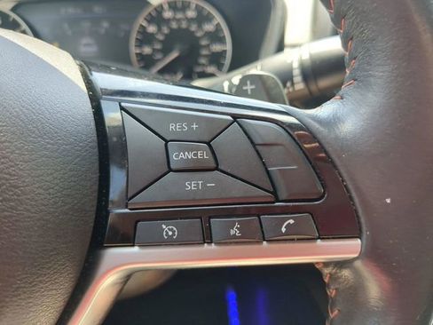 Used 2023 Nissan Altima 2.5 SR w/ SR Premium Package FWD image 16