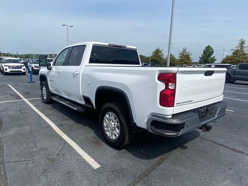 Used 2024 Chevrolet Silverado 2500 LT AWD/4WD image 5