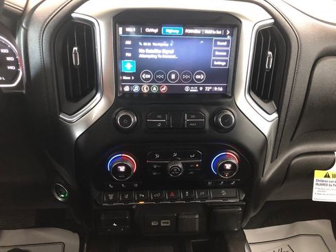 Used 2022 Chevrolet Silverado 3500 LTZ w/ LTZ Plus Package AWD/4WD image 16