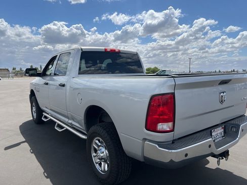 Used 2018 RAM 2500 Tradesman w/ Chrome Appearance Group AWD/4WD image 5