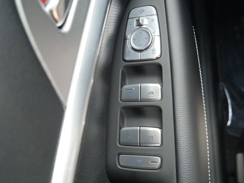 Used 2026 Genesis G70 2.5T Prestige AWD/4WD image 32