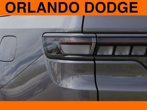 New 2026 Jeep Grand Wagoneer L Limited AWD/4WD image 9