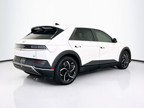 Used 2024 Hyundai Ioniq 5 SEL image 9