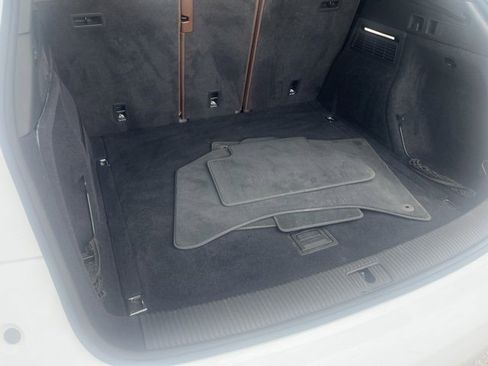 Used 2020 Audi Q5 2.0T Premium w/ Convenience Package image 31