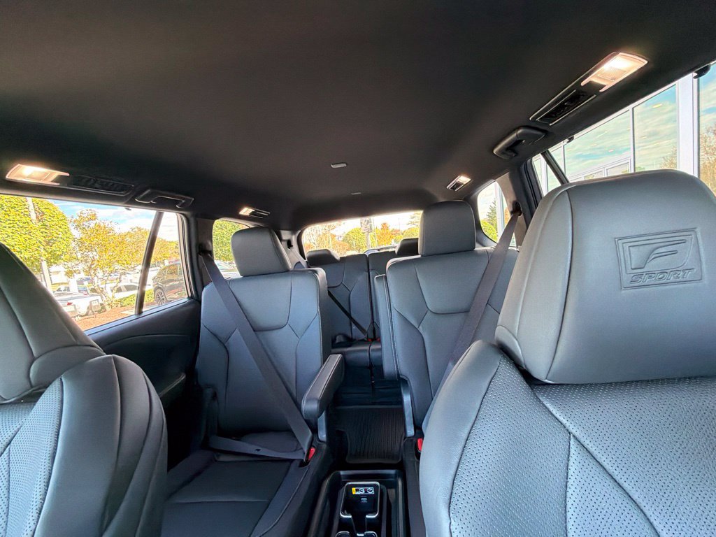 Certified 2026 Lexus TX 500h AWD w/ Technology Package image 20