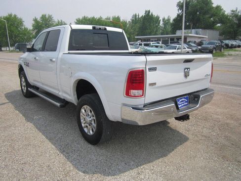 Used 2017 RAM 2500 Laramie w/ Convenience Group image 5