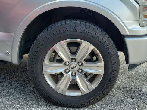 Used 2018 Ford F150 Platinum w/ Equipment Group 701A Luxury AWD/4WD image 9
