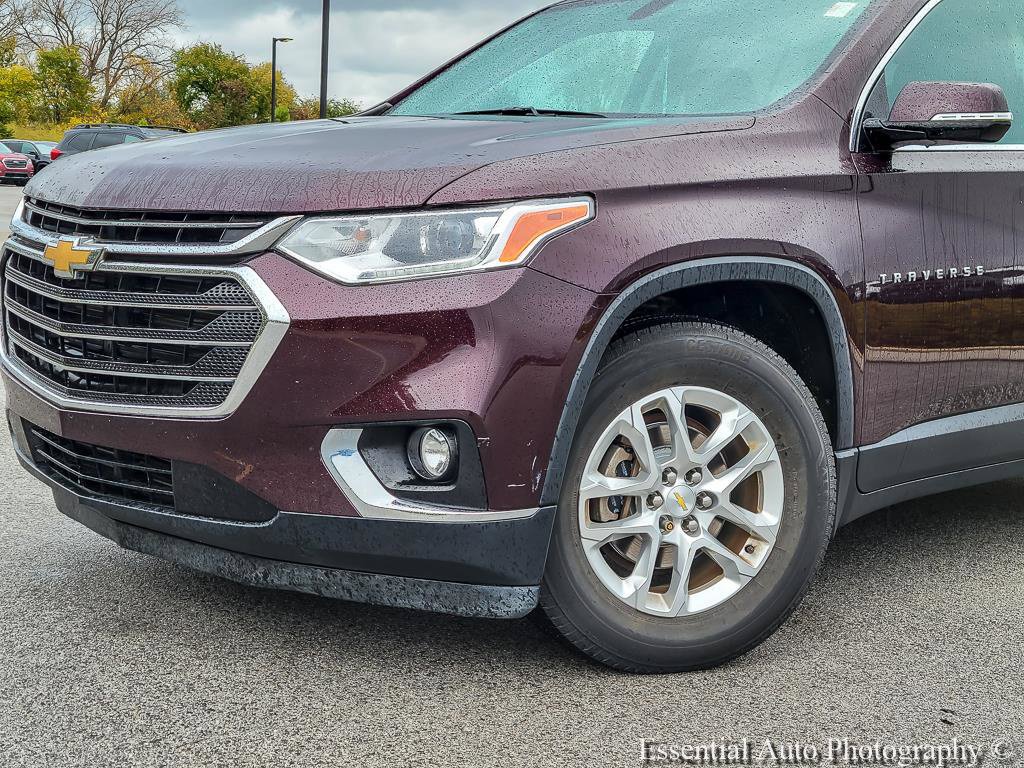 Used 2018 Chevrolet Traverse LT w/ LPO, Floor Liner Package AWD/4WD image 3