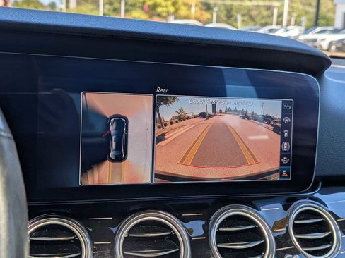 Certified 2019 Mercedes-Benz E 300 4MATIC image 13