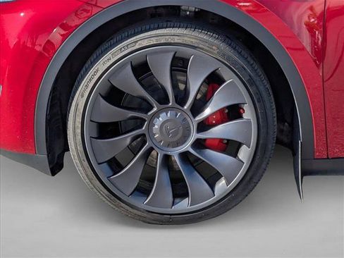 Used 2025 Tesla Model Y Performance image 26
