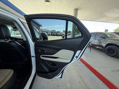 Used 2019 Buick Encore Preferred FWD image 14