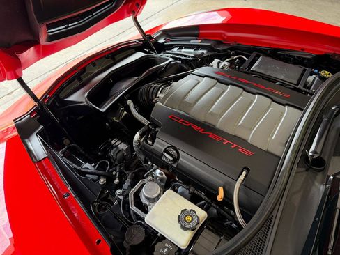 Used 2015 Chevrolet Corvette Stingray Coupe w/ 3LT Preferred Equipment Group RWD image 17