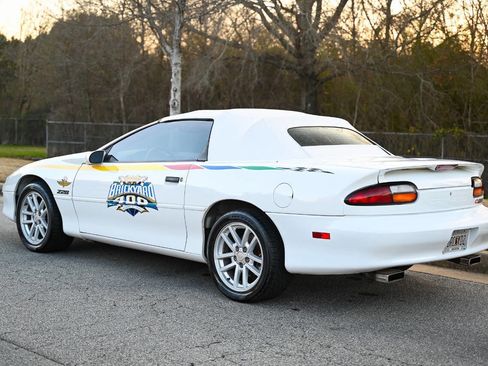 Used 1997 Chevrolet Camaro Z28 image 42