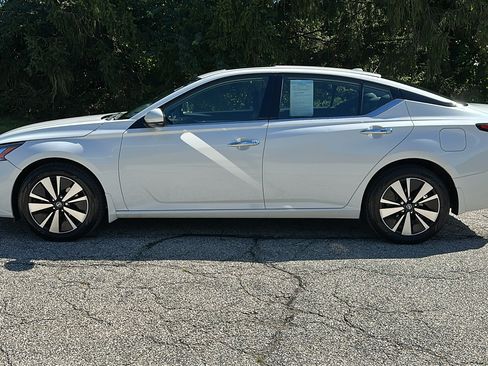 Certified 2019 Nissan Altima 2.5 SV AWD/4WD image 28