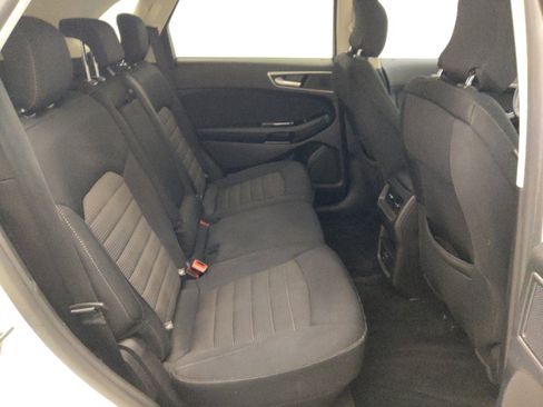 Used 2017 Ford Edge SEL image 19