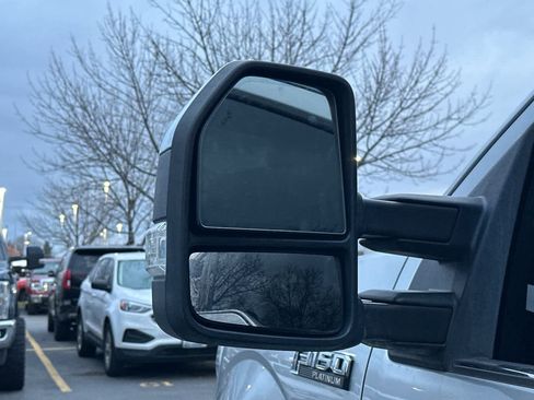 Used 2018 Ford F150 Platinum w/ Equipment Group 701A Luxury image 10