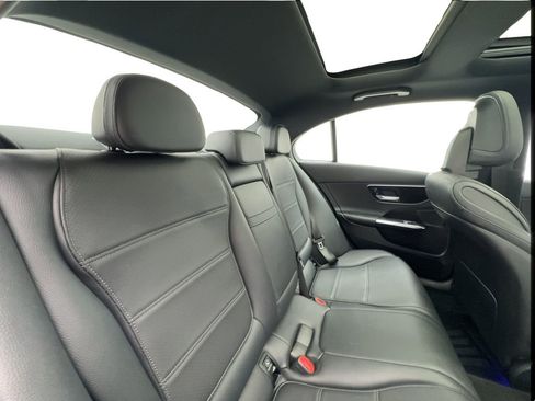 Used 2024 Mercedes-Benz C 300 Sedan image 27