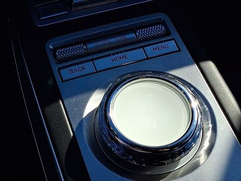 Used 2022 Genesis GV70 3.5T Sport w/ Sport Advanced Package image 26