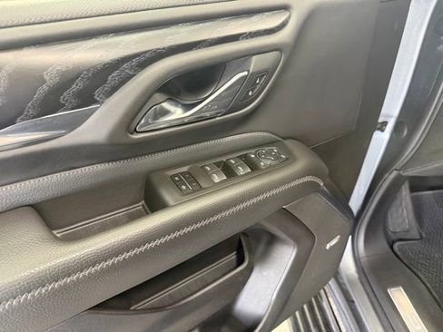 Used 2021 GMC Yukon XL Denali w/ Denali Ultimate Package image 15