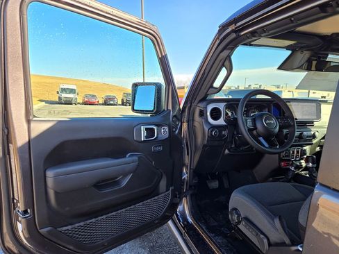 New 2026 Jeep Wrangler Sport AWD/4WD image 9