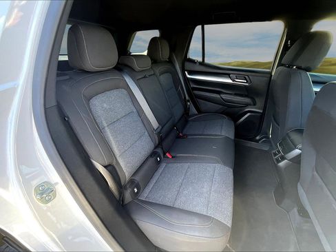 Used 2025 GMC Terrain Elevation image 16