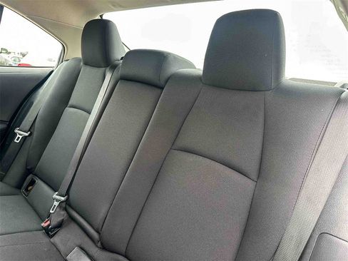 Used 2024 Toyota Corolla LE image 19