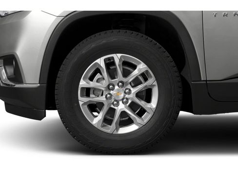 Used 2019 Chevrolet Traverse LT w/ LPO, Floor Liner Package FWD image 11