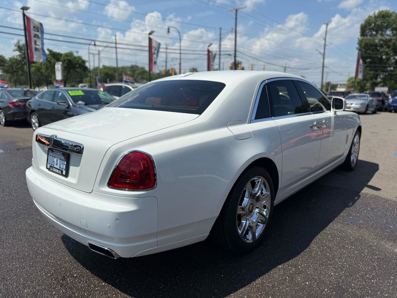 Used 2011 Rolls-Royce Ghost RWD image 9