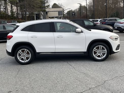 Certified 2023 Mercedes-Benz GLA 250 4MATIC image 5