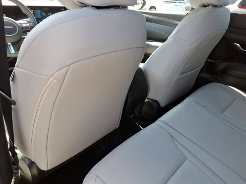 Used 2026 Hyundai Santa Cruz SEL AWD/4WD image 15