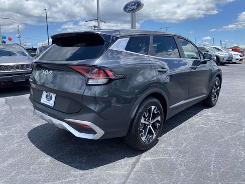 Used 2024 Kia Sportage EX FWD image 7