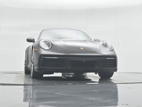Used 2023 Porsche 911 Carrera image 47