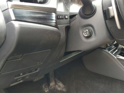 Used 2020 Lexus ES 350 w/ Premium Package image 11