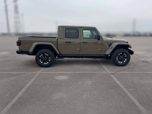 New 2026 Jeep Gladiator Rubicon image 14