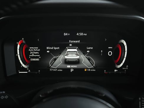 Used 2022 Nissan Rogue Platinum w/ Head-Up Display Package image 9