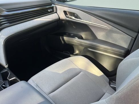 Used 2025 Toyota Camry LE FWD image 12