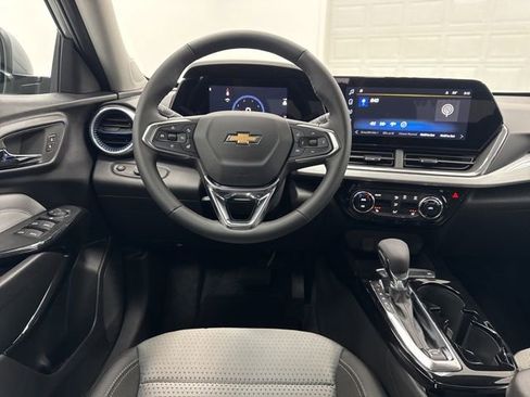 New 2026 Chevrolet Trax LT w/ Driver Confidence Package image 22