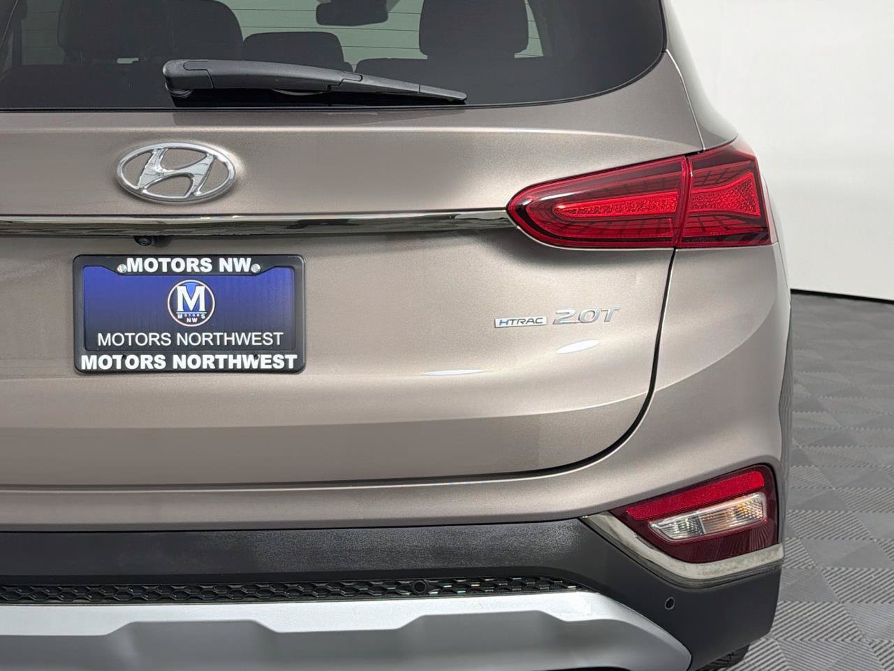 Used 2020 Hyundai Santa Fe Limited AWD/4WD image 24