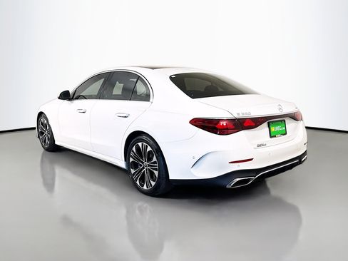 Used 2025 Mercedes-Benz E 350 Sedan image 7