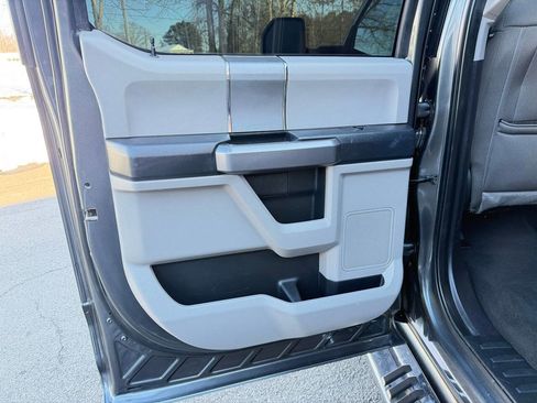 Used 2020 Ford F250 XLT w/ XLT Premium Package image 21