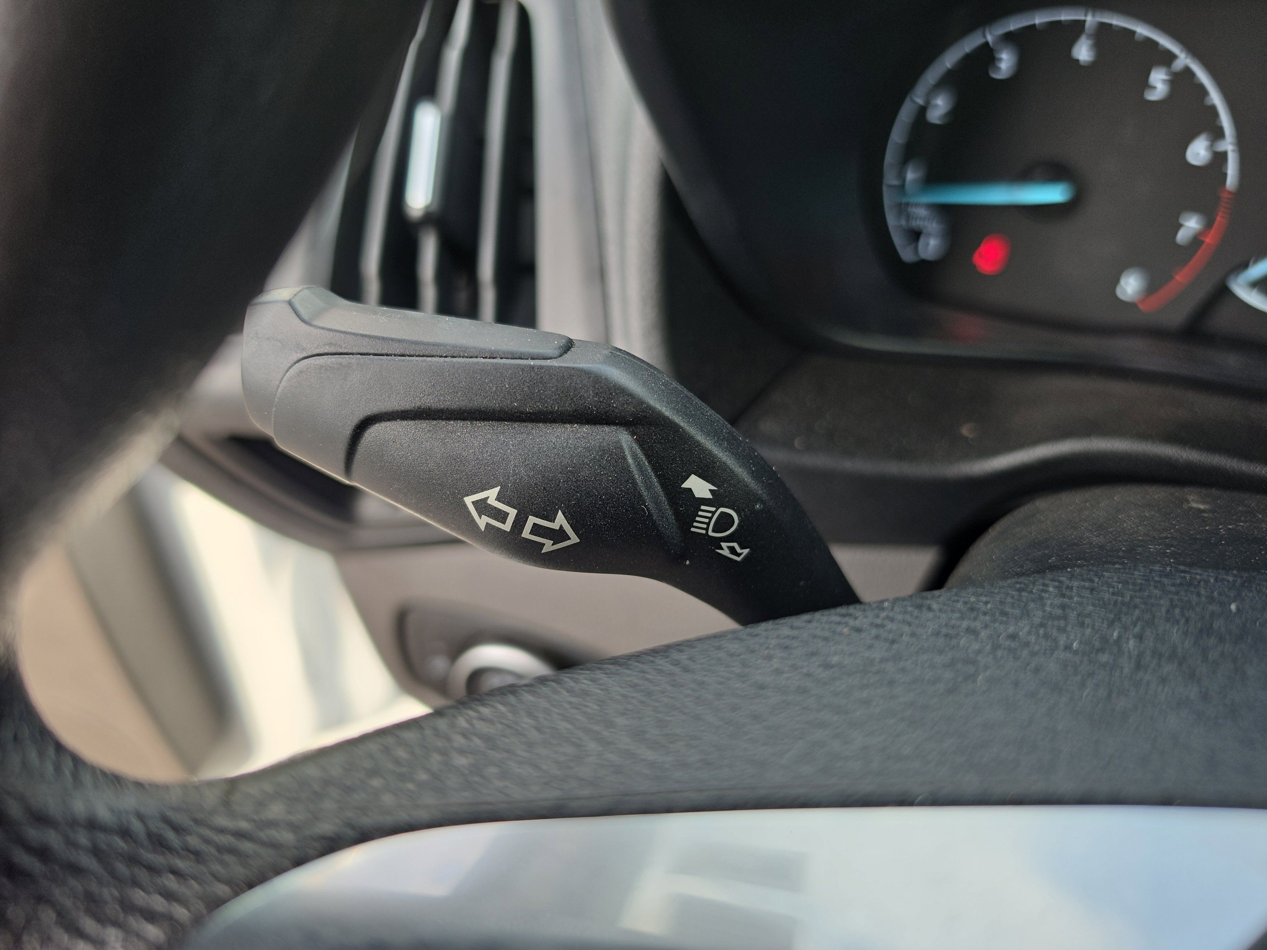 Used 2022 Ford Transit Connect XL FWD image 19