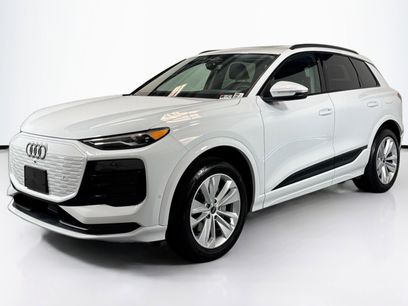 Used 2025 Audi Q6 e-tron Premium w/ Convenience Package