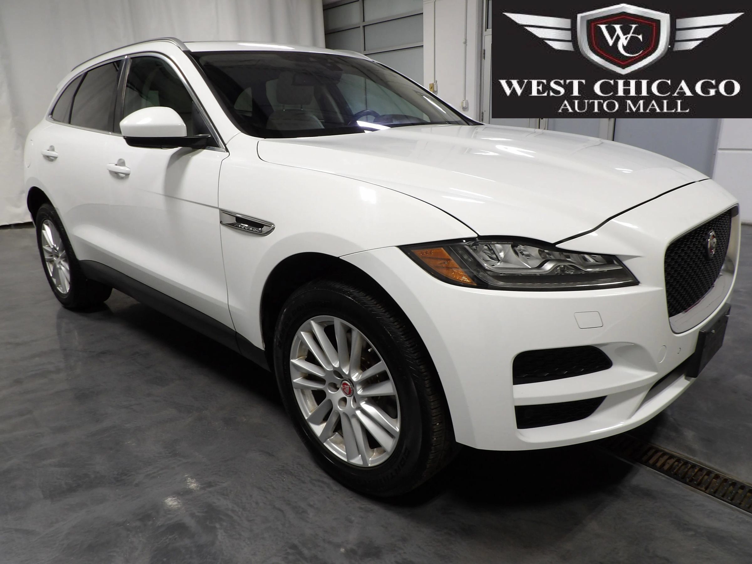 Used 2018 Jaguar F-PACE Prestige AWD/4WD image 1